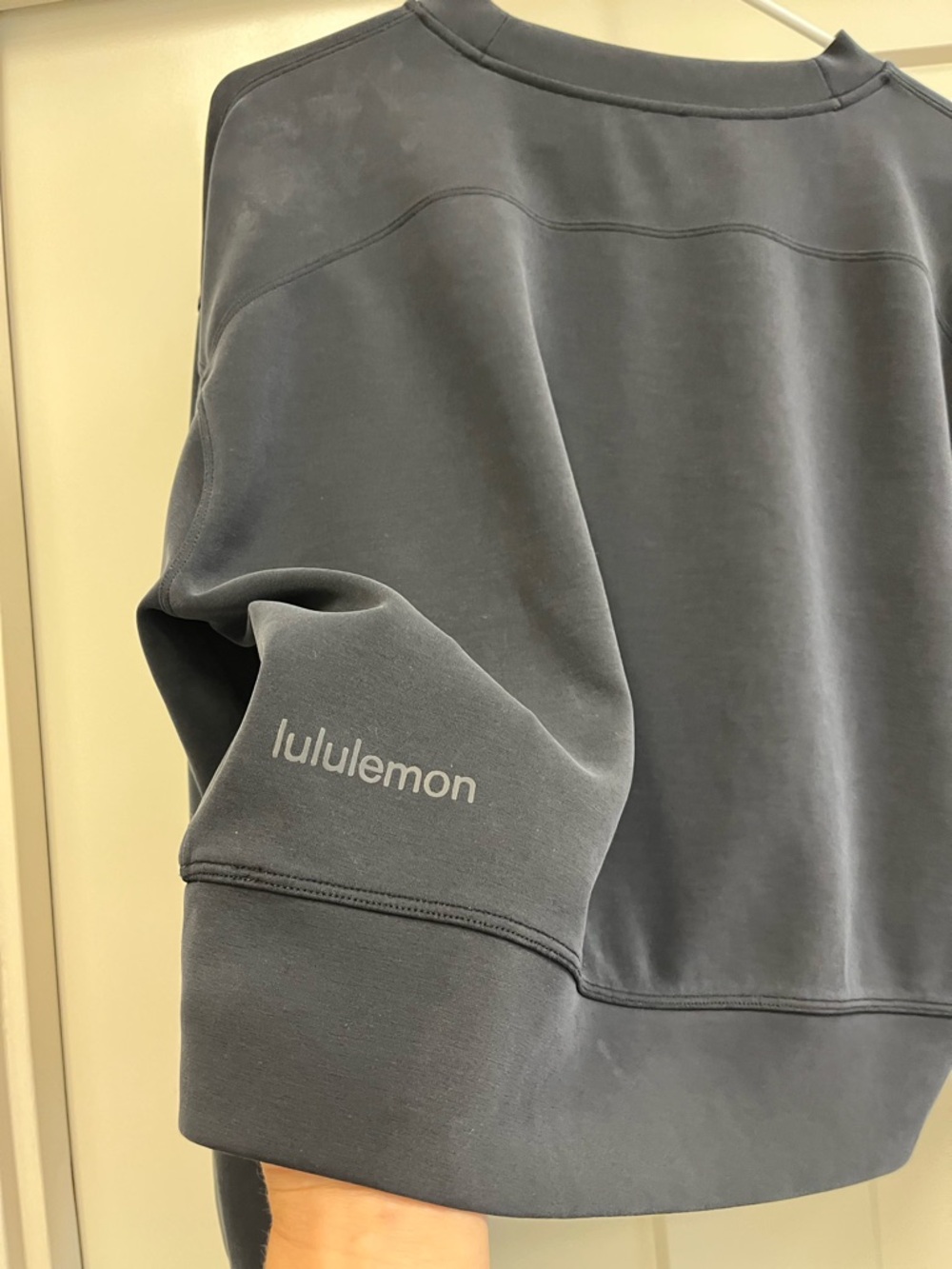 Lululemon Oversize Crop Sweatshirt 6 - Picture 4 of 5